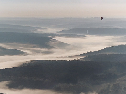 Nouveau: vols de longue durée en montgolfière!